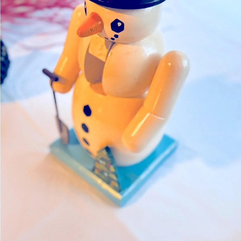 10” VINTAGE Wooden Snowman Nutcracker Collectible Christmas Holiday Decor